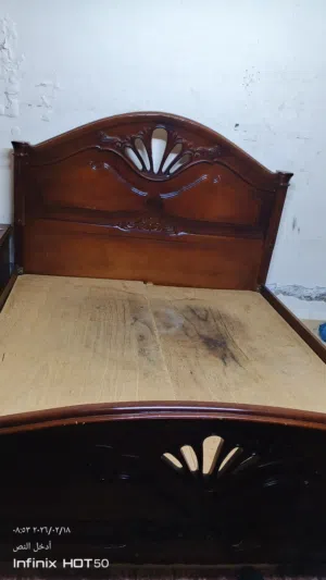 تخت مجوز خشب تقيل للبيع