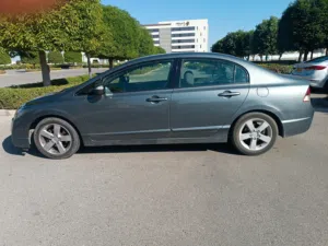 Used Honda Civic in Al Dakhiliya