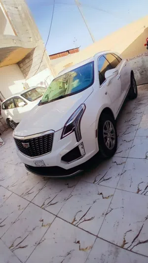 كاديلاك XT5بريمير موديل 23