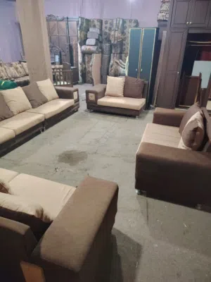 طقم كورنر تفصيل فرش متحرك سحاب 16 مقعد السعر 165 اربد الحصن متوفر توصيل