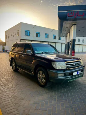 Used Toyota Land Cruiser in Aden