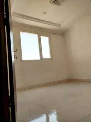BIG ROOM FOR RENT AVAILABLE