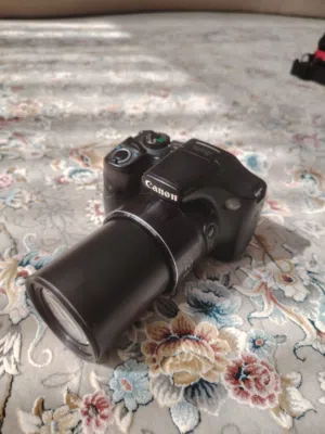 Canon,200x Zoom  16.2 MG زوم قوي، بدقة