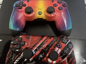 PS4 with 2 controllers good condition