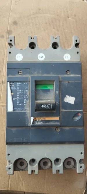 مفتاح 400 امبير 3 فاز