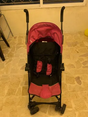 عرباية أطفال مستعملة ونظيفة