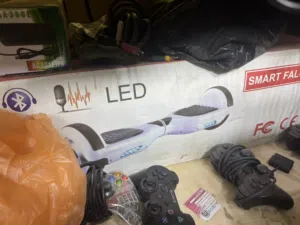 اسكوتر كهربائي نوع هوفر بورد