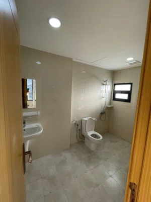 100 m2 3 Bedrooms Apartments for Rent in Muscat Amerat