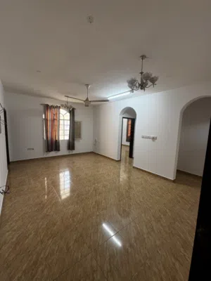 200 m2 2 Bedrooms Apartments for Rent in Muscat Al-Hail