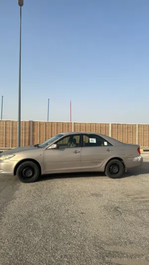 كامري سيدان