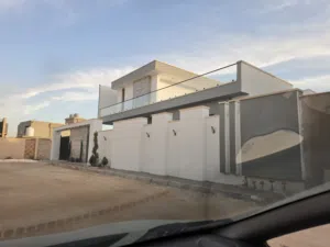 فيلا ارضية بملحق علوي حديثة 2026