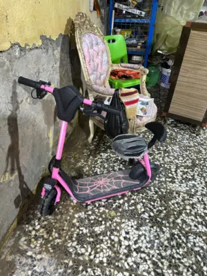 سكوتر اطفال جديد استعمال. قليل