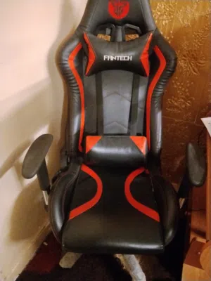 كرسي قيمنج للبيع بسعر مناسب جدا