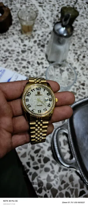 ساعات وولاعات ومسباح الماني