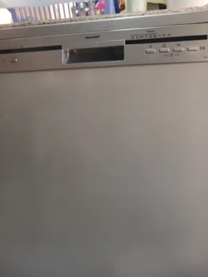 جلاية صحون شارب 6 برامج بسعة 12 طقم وتصنيف كفاءة طاقة A+ اسم المنتج بالإنجليزي: Dishwasher Sharp Fre