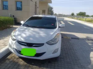 Hyundai Elantra 2013