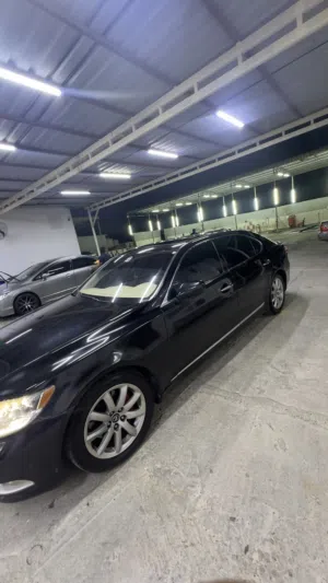 لكزز 460 Ls