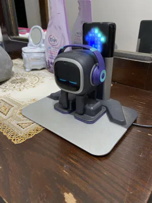 EMO robot home