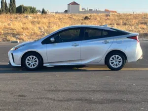 Used Toyota Prius in Amman