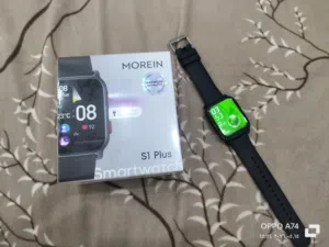 ساعة ذكية بحالة جديدة لم تفتح للبيع