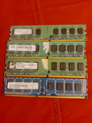 طقم رامات كمبيوتر (DDR2 و DDR3) للبيع - بسعر لقطة