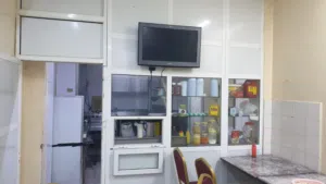 مقهى ومطعم قرب سوق سيب موقع ممتاز جدن