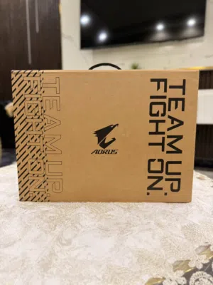 AORUS 16x AKG  RTX:4060  RAM:32GB