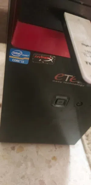 كمبيوتر للبيع