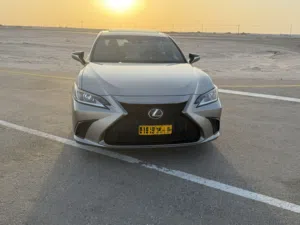 Used Lexus ES in Muscat