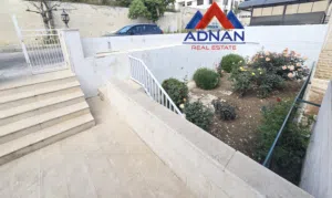 170 m2 3 Bedrooms Apartments for Rent in Amman Al Rabiah