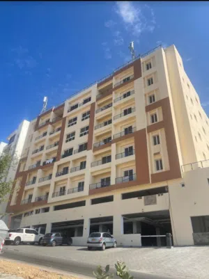 شقة جاهزة مفروشة للبيع < القرم >  New Apartment for Sale in Al Qurm, Muscat
