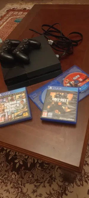 بلايستيشن فور PS4 فات للبيع سعر 1500