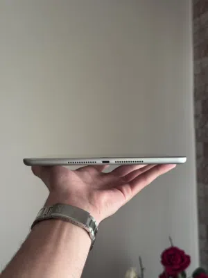 iPad 6 Like New