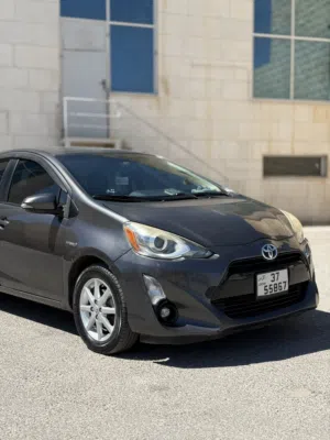 Used Toyota Prius in Amman