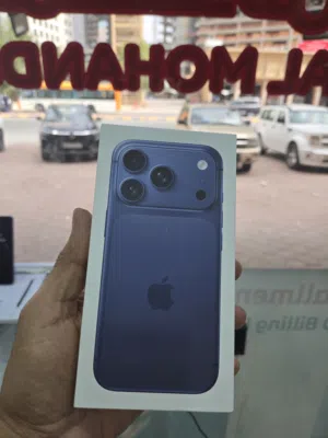 ايفون 17 برو  512 gb نسخة الشرق الأوسط  كرتون عربي انجليزي  كفالة الفا استور
