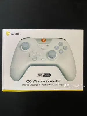جويستك احترافي اللاسلكيه من شركه EasySMX X05
