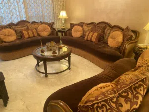 للبيع: طقم كنب صالون فاخر بمواصفات راقية وجودة عالية
