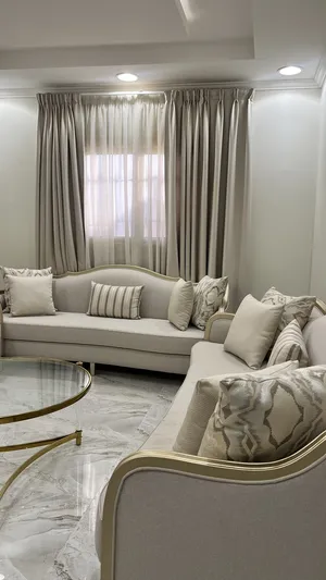 Living Room Furniture . New0