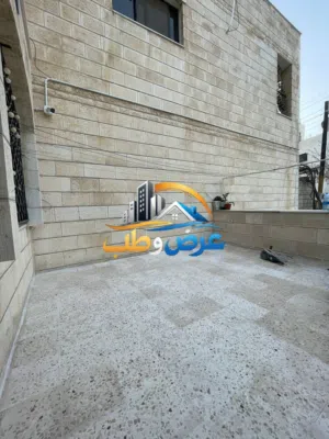 شقة فارغة - ضاحية الياسمين - 2نوم - ارضية مع ترس