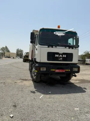 good condition man tipper