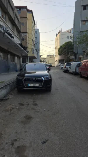 model 2016 audi q7