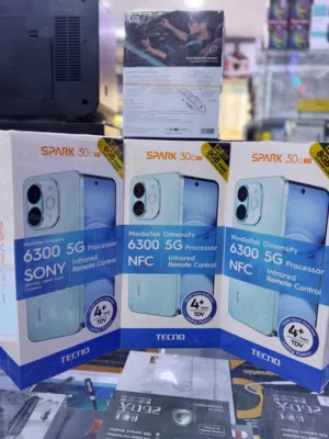 تكنو سبارك 30c 5G جديد بالكرتونة 128 جبجا 8 و 12  رام
