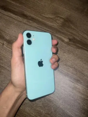Apple iPhone 11 64 GB in Tripoli