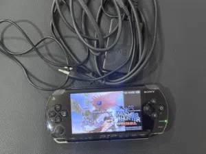 Sony PSP -1000 new battery original charger  8gb 45 games
