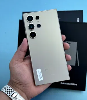 عرض خااص : Samsung S24 ultra 256gb هاتف بحالة الوكالة بدون أي شموخ أو مشاكل و بأقل سعر من دكتور فون