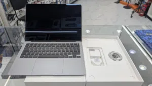 Apple MacBook Air M1
