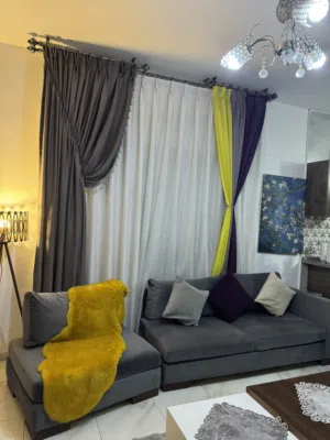 طقم كنب وارد الماني كورنر وبينفع عادي حسب الترتيب