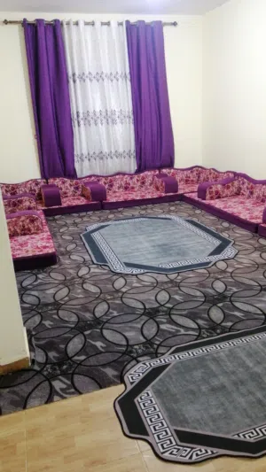 مجلس تفصيل مع البرادي