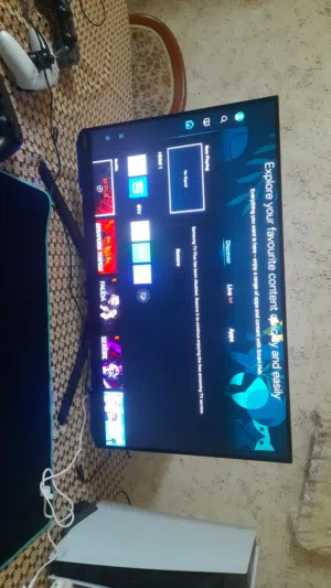 للبيع شاشة سامسونج اوديسي G7 قياس 32 بوصة