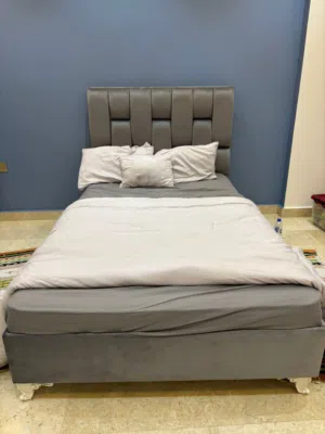 سرير مقاس 120 سم